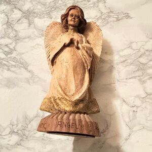 Tom Clark “Angelyn” Figurine 1990